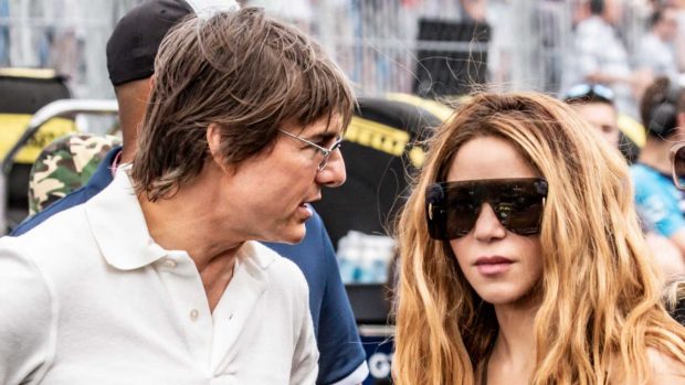 Tom Cruise y Shakira viendo la Fórmula 1 / Gtres