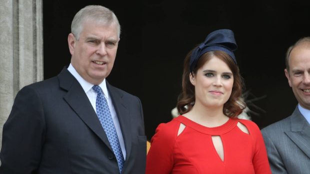 El príncipe Andrés y Eugenia de York en Londres. 2016/ Gtres