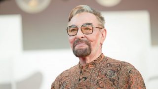 Kabir Bedi en el Festival de cine de Venecia. 2022/ Gtres