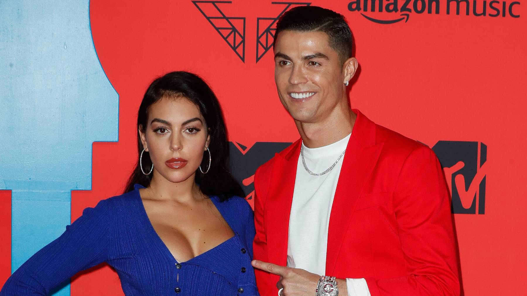 Cristiano Ronaldo y Georgina Rodríguez en los MTV EMA Awards de Sevilla. 2019/ Gtres