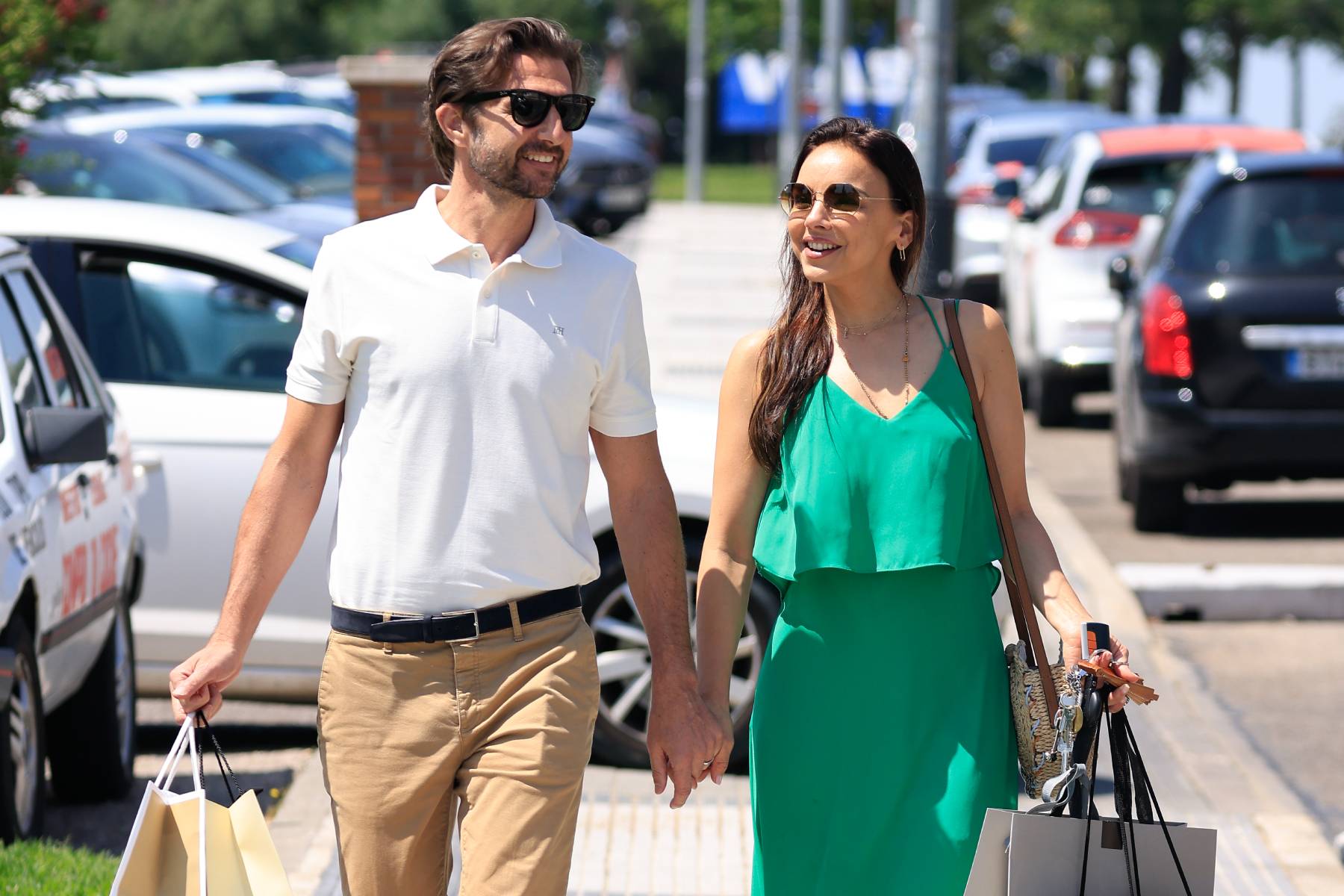 Chenoa y su marido paseando por Madrid en su 48º cumpleaños/ Gtres