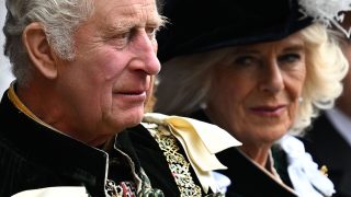 El rey Carlos y la reina Camila en un acto oficial. (Foto: Gtres)