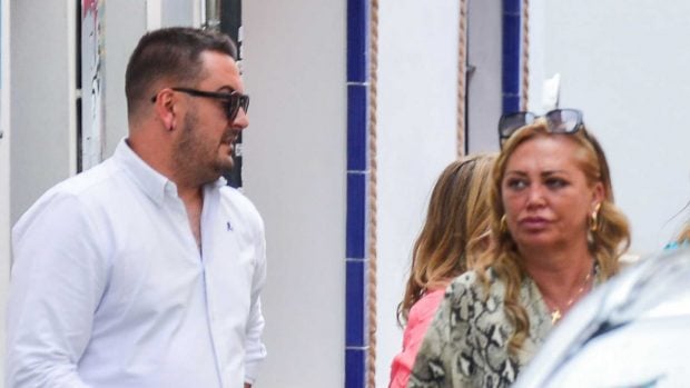 Belén Esteban y Miguel Martos en Sevilla / Gtres