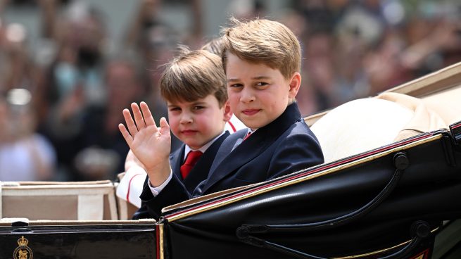 El príncipe Jorge y su hermano Luis durante el Trooping the colour / Gtres