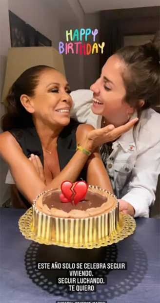 Isabel Pantoja celebrando su cumpleaños con su sobrina Anabel / Instagram