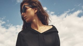 La falda más especial que será tendencia este otoño solo la encontrarás en Zara y te encantará