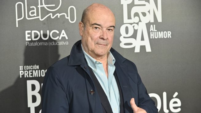 Antonio Resines en el photocall de la segunda edición de los premios 'Berlanga al humor' en Madrid. 2023/ Gtres