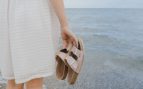 Skechers tiene el clon de las sandalias de moda que triunfan por su diseño y sensación de confort