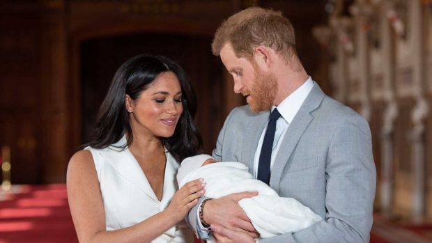 El príncipe Harry y Meghan Markle con su hijo Archie / Gtres