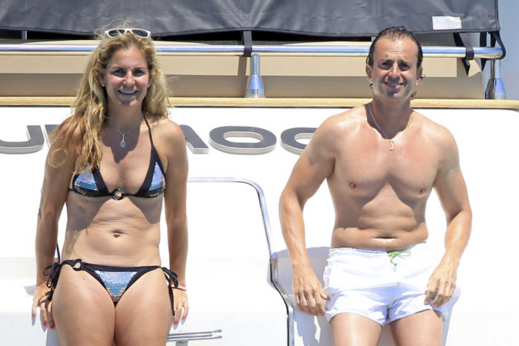 Arantxa Sánchez Vicario y su ex marido, Josep Santacana, durante unas vacaciones en Ibiza / Gtres