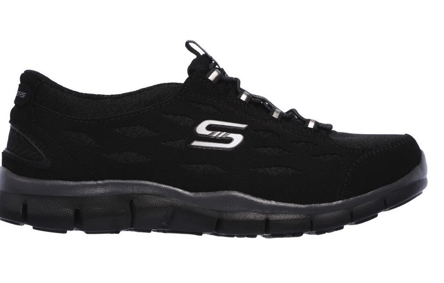 No dejes que el clima te detenga: estas son las zapatillas Skechers perfectas para los peores días de lluvia