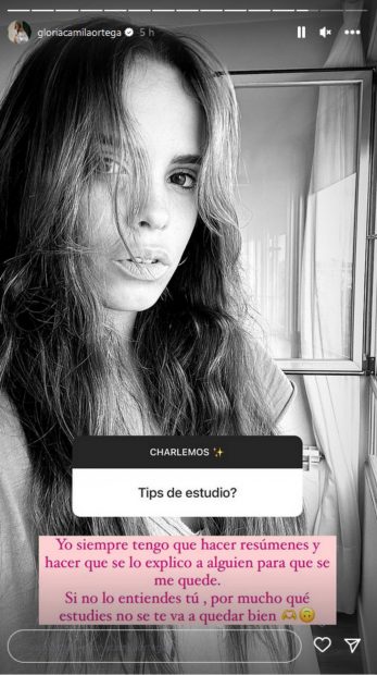 Gloria Camila hablando con sus seguidores / Instagram