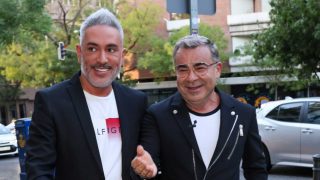 Jorge Javier Vázquez y Kiko Hernández por las calles de Madrid / Gtres