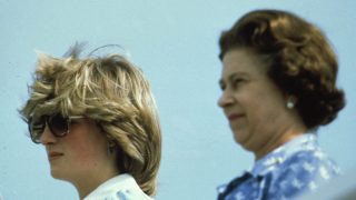 Diana de Gales y la Reina Isabel. / Gtres