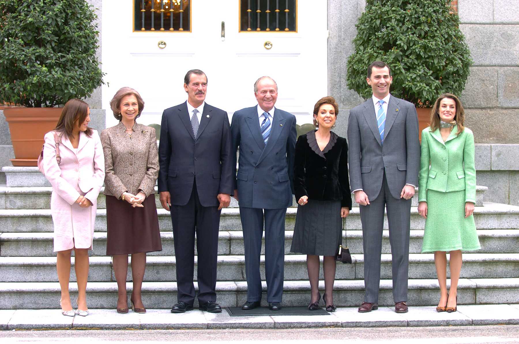 Los entonces Reyes de España y los príncipes de Asturias junto al presidente de México y su mujer / Gtres