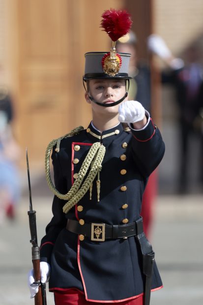 La Princesa Leonor jurando bandera / GTRES