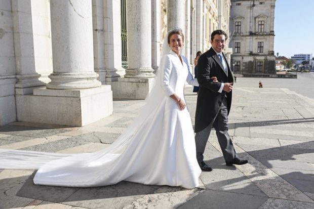 El vestido de novia de María Francisca de Portugal: clásico, elegante y  estilo Letizia