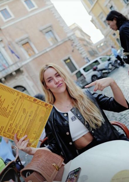 Alejandra Onieva durante el viaje familiar a Roma / Redes sociales
