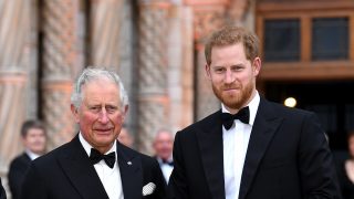 El rey Carlos y el príncipe Enrique juntos en una imagen de archivo. / Gtres