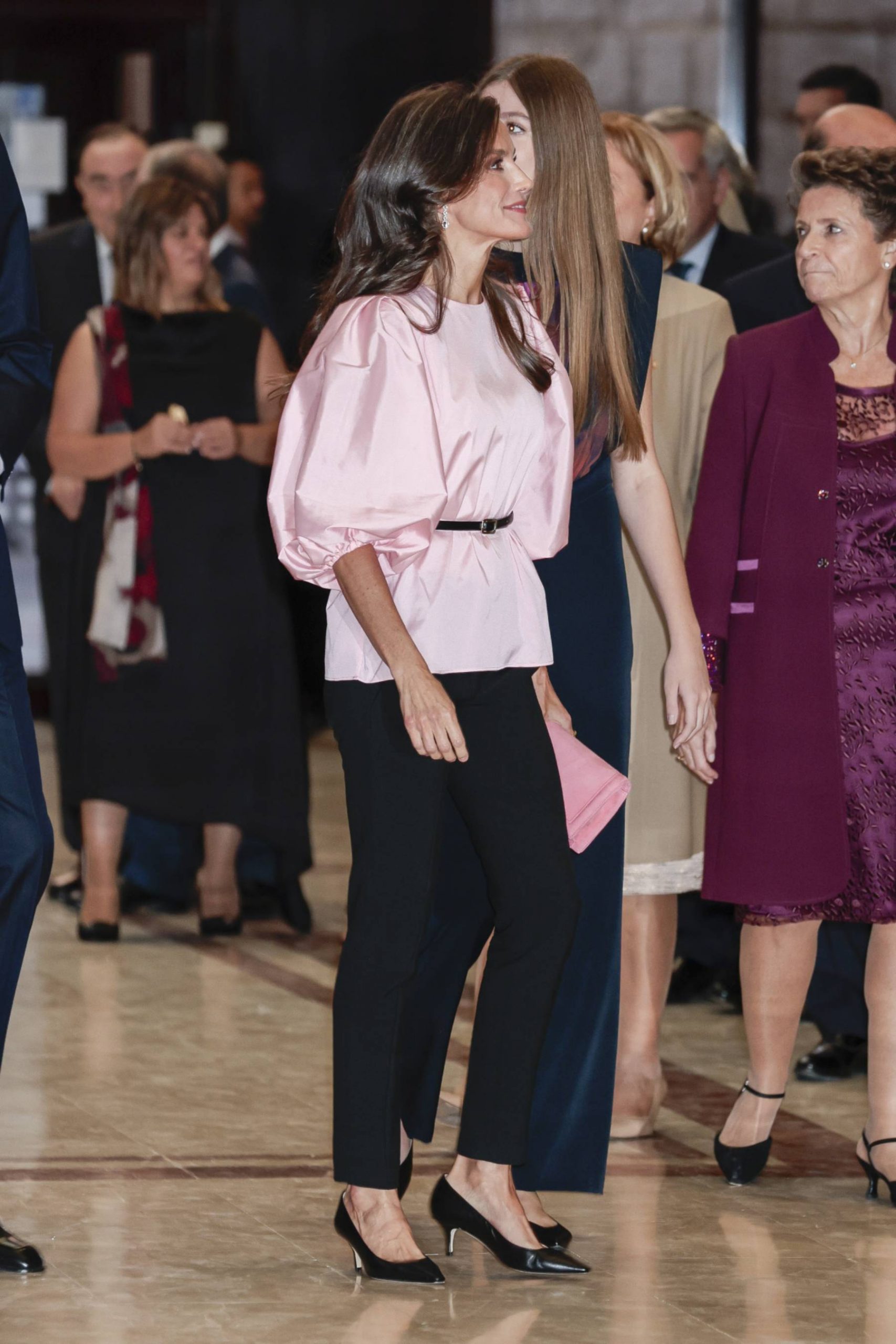 La reina Letizia en su llegada al concierto de los Premios Princesa de Asturias / Gtres