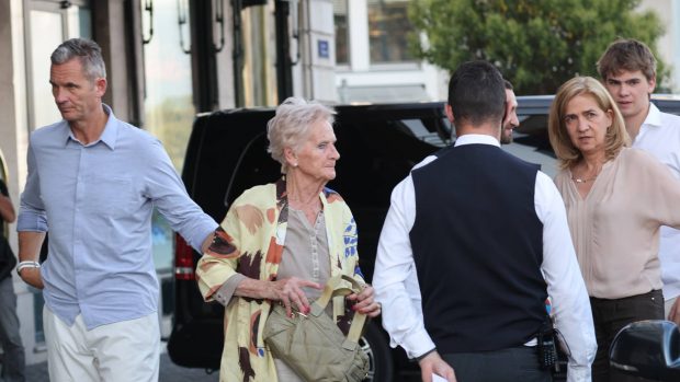 Iñaki Urdangarin y la infanta Cristina coincidieron en la graduación de su hija Irene / Gtres