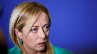 Giorgia Meloni con el semblante serio / GTRES