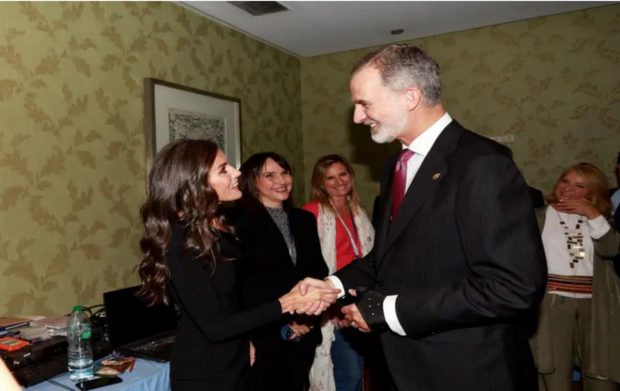 reyes españa, reyes españa hotel reconquista, rey felipe premios princesa asturias, reina letizia, reina letizia premios princesa asturias,