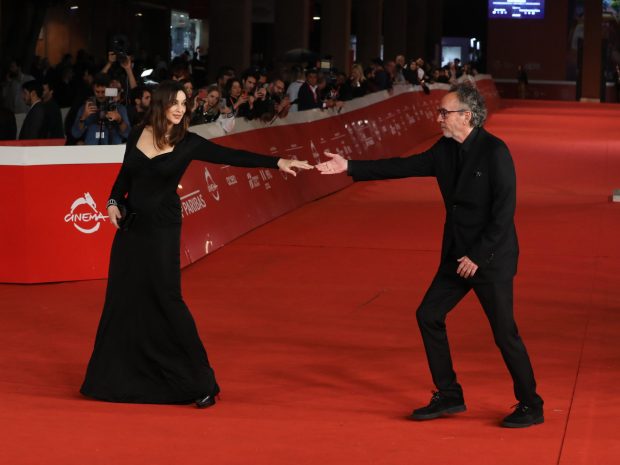 monica bellucci, tim burton, tim burton novia, tim burton festival roma, monica bellucci vestido,