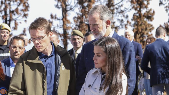 Letizia trench, Letizia Tenerife, Letizia príncipe de Gales,