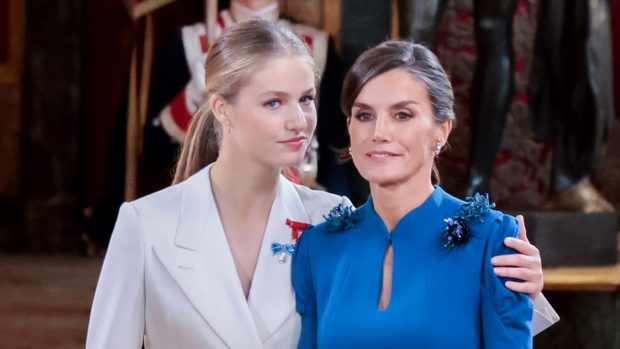 Reina Letizia hijas, Reina Letizia pedida de mano, Reina Letizia cumpleaños Leonor