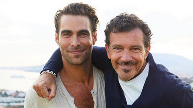 Antonio Banderas, Jon Kortajarena, Antonio Bandera fiesta española