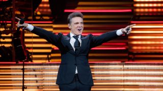 Luis Miguel durante una de sus últimas actuaciones / Gtres