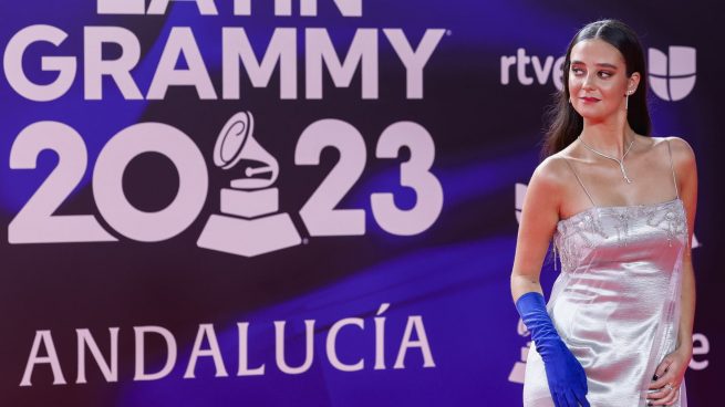 Victoria Federica influencer, Victoria Federica guante, Victoria Federica grammy latinos