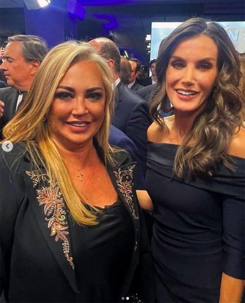 Belén Esteban junto a la Reina Letizia / Redes sociales