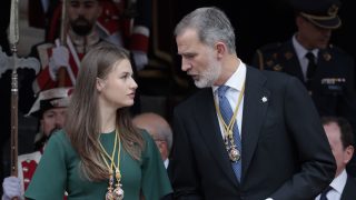 El Rey Felipe junto a la princesa Leonor en Madrid. / Gtres