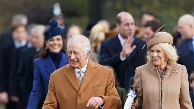 Carlos III y la reina Camilla, matrimonio carlos iii, reyes inglaterra, problemas reyes inglaterra,