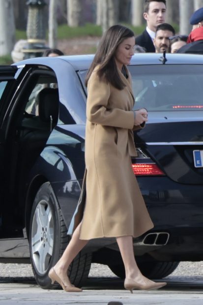 Letizia, Letizia cercana