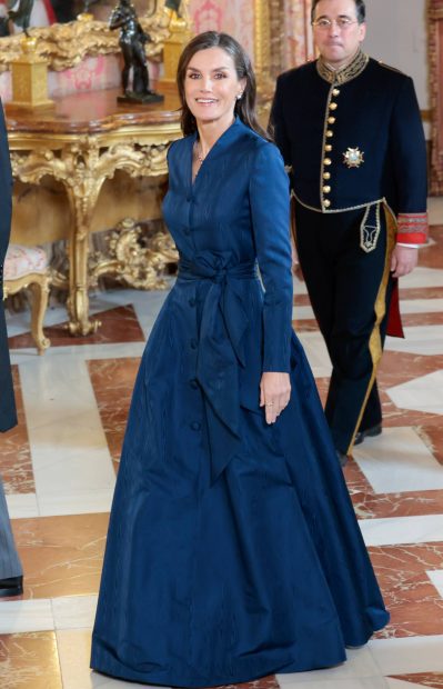 Recepción cuerpo diplomático, Reina Letizia vestido, Reina Letizia Look, reyes recepción cuerpo diplomático