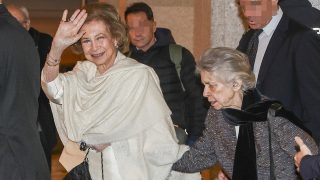 La Reina Sofía en un concierto con su hermana. / Gtres