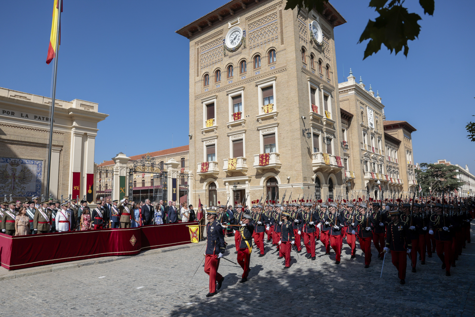 Alumnos de la Academia Militar de Zaragoza 