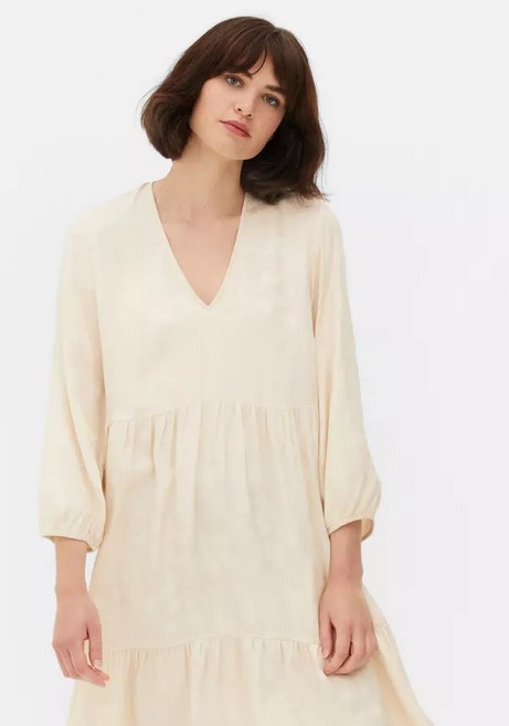 Tienes que comprar el vestido mini de Primark: vas a arrasar esta primavera por sólo 18 euros