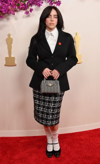 Premios Oscar 2024, alfombra roja, Billie Eilish