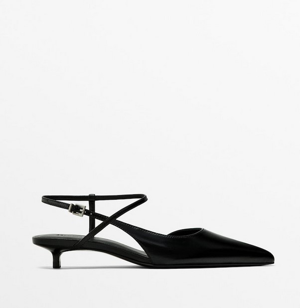 Vas a desear ir a la oficina para estrenarlos: así son los zapatos más elegantes de Massimo Dutti