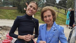 La Reina Sofía y Carla Pereyra, en la boda de Almeida y Urquijo./ Instagram