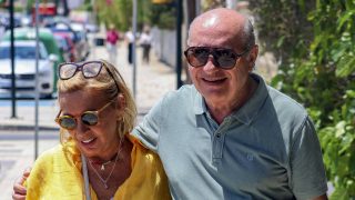 Carmen Borrego y José Carlos, en Marbella. (Foto: Gtres)