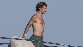 Antoine Griezmann, durante unas vacaciones en Ibiza. (Foto: Gtres)