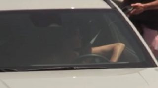 María José Suárez, en el interior de un coche. (Foto: Gtres)