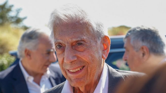 Mario Vargas Llosa, verano Mario Vargas Llosa, el lando Mario Vargas Llosa,