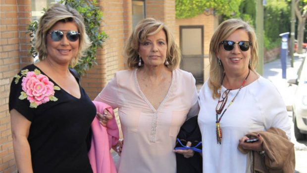 María Teresa Campos, Terelu Campos, Carmen Borrego