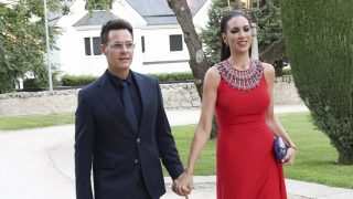 Christian Gálvez y Patricia Pardo en la boda de Antonio Rossi y Hugo Fuertes. (Foto: Gtres)